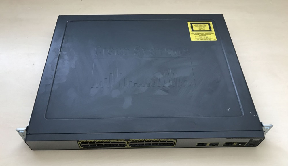Cisco CE500_1.jpg