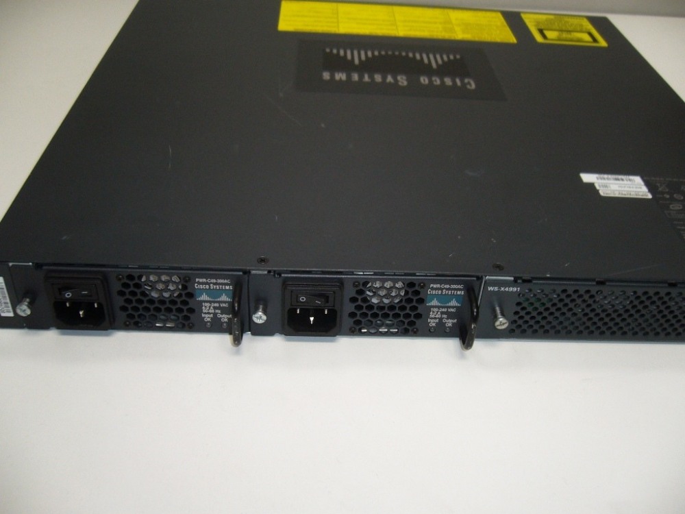 Cisco ws-c4948 switch 08.JPG