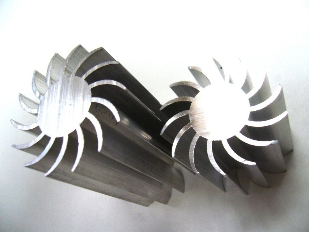 Radiator sun design 5cm and 3cm 03.JPG